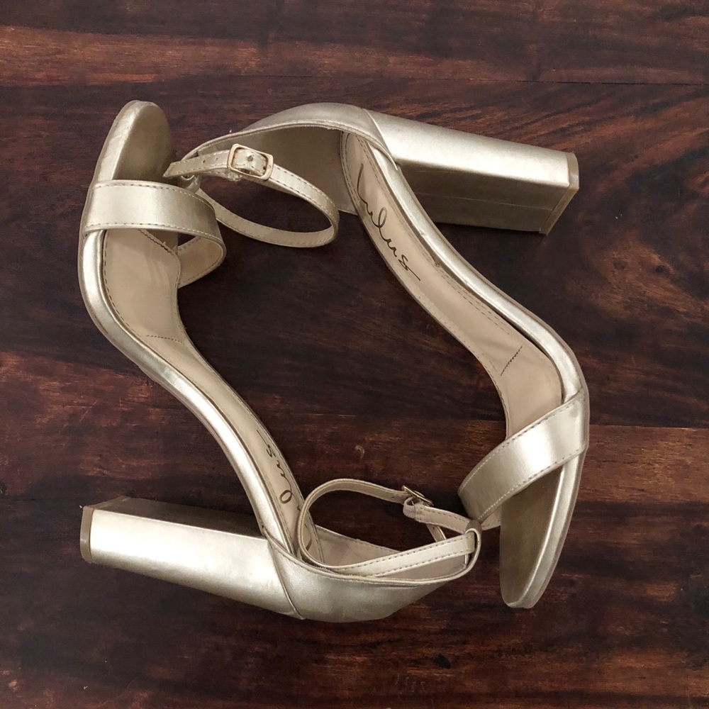 Lulu’s heels